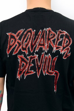DSQUARED2
