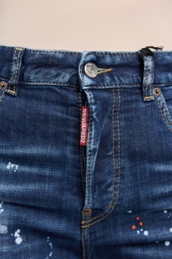 DSQUARED2