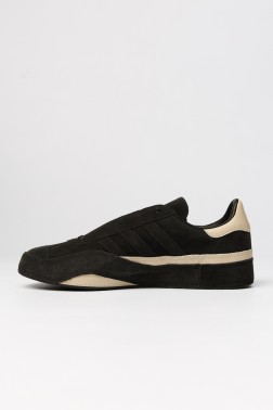 Y-3