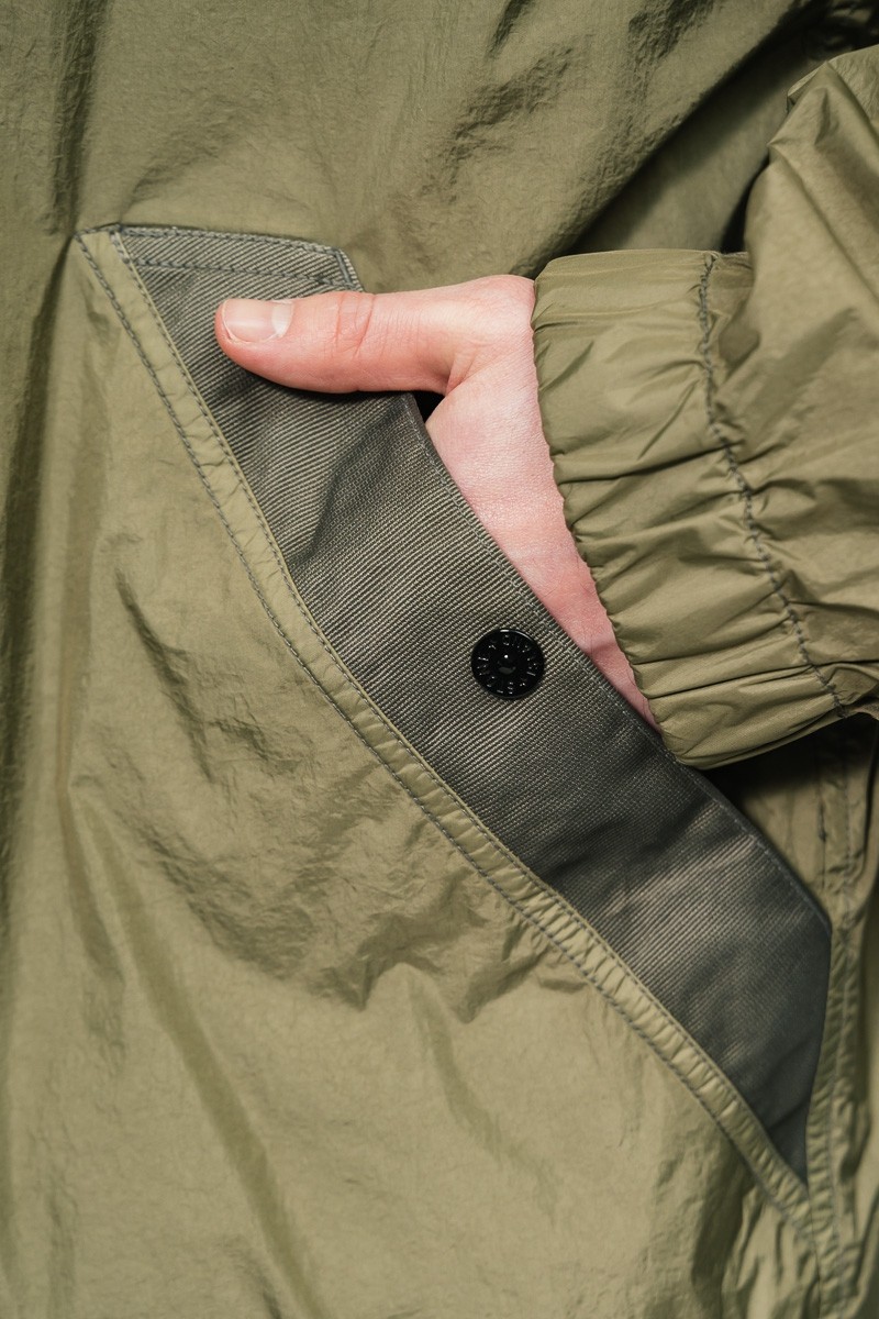 Ветровка Stone Island 22126