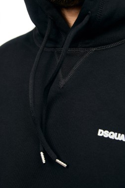DSQUARED2