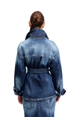 DSQUARED2