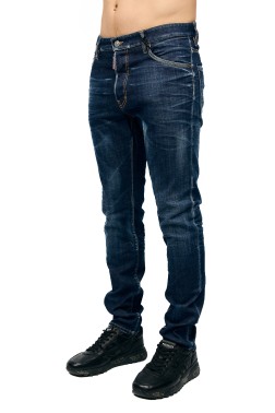 DSQUARED2
