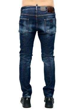DSQUARED2