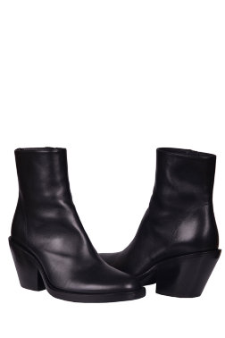 Ann Demeulemeester