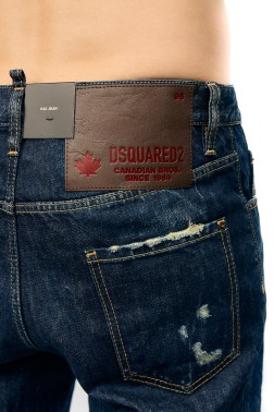 DSQUARED2