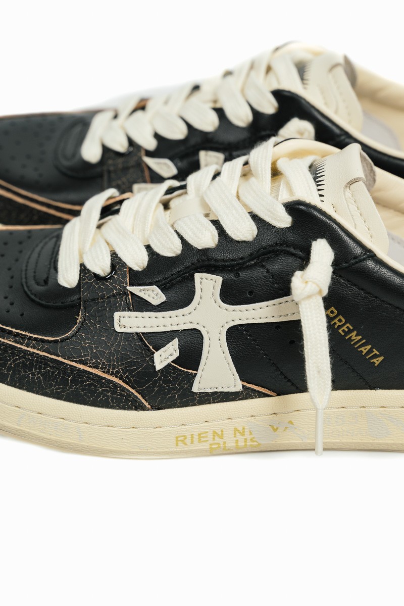 Кросівки Premiata 22195