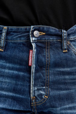 DSQUARED2