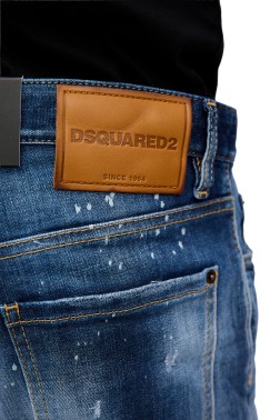 DSQUARED2