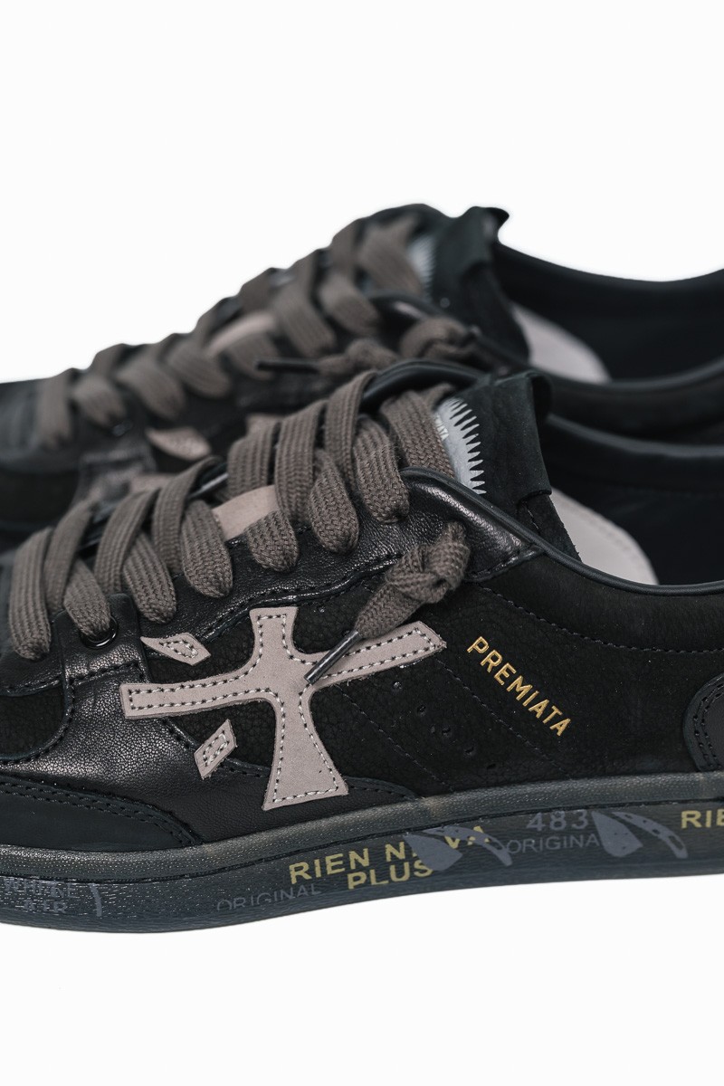 Кросівки Premiata 22881