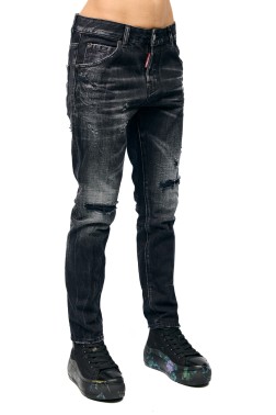 DSQUARED2