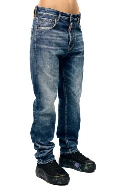 DSQUARED2