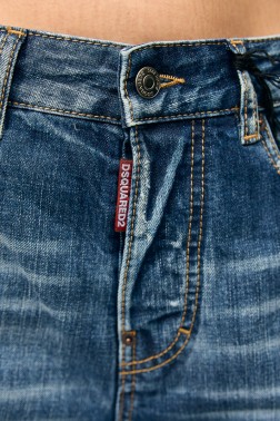 DSQUARED2
