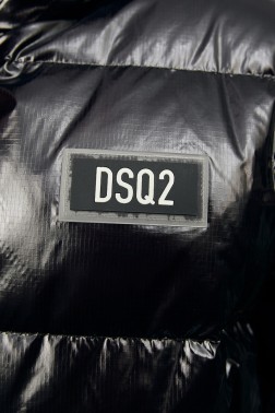 DSQUARED2